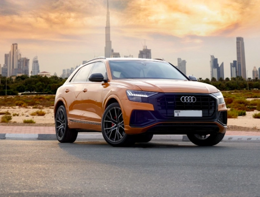 AUDI RS Q8 – ORANGE