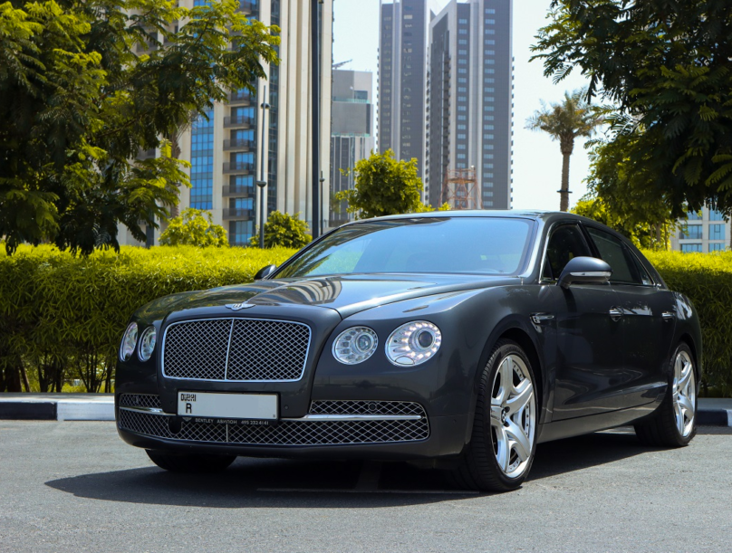 BENTLEY FLYING SPUR