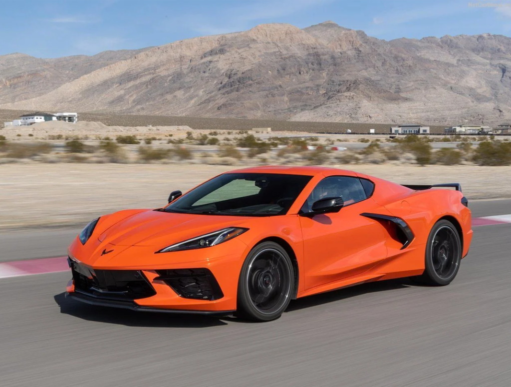 CHEVROLET CORVETTE STINGRAY C8