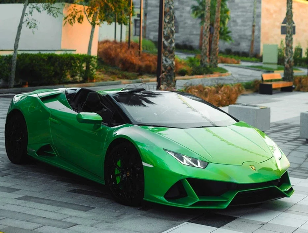 LAMBORGHINI COUPÉ – GREEN