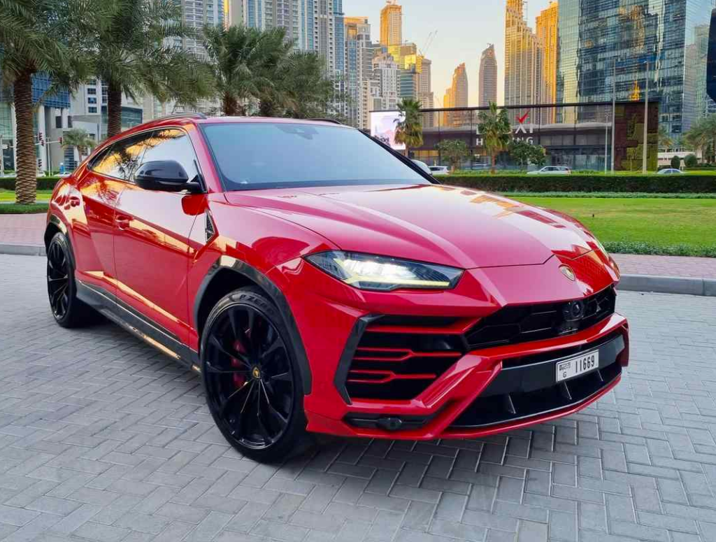 LAMBORGHINI URUS – RED