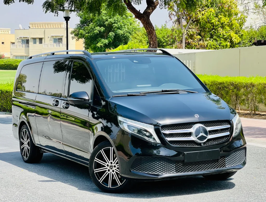 MERCEDES-BENZ V250