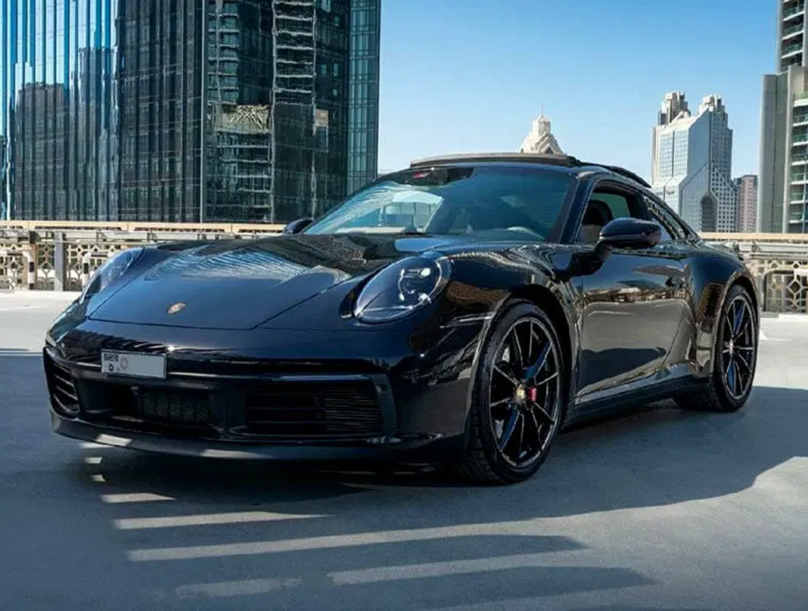 Rent PORSCHE  911 in Dubai